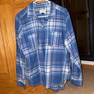 Universal Thread Blue and White Plaid Women's Shirt